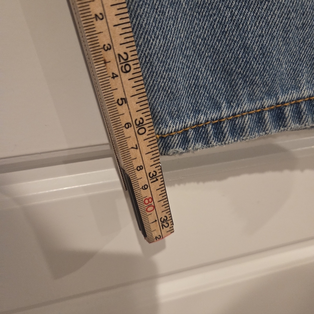 CELLO WOMEN'S SUPER HIGH DISTRESSED DADS JEANS SIZE 28 NWT - Picture 9 of 9